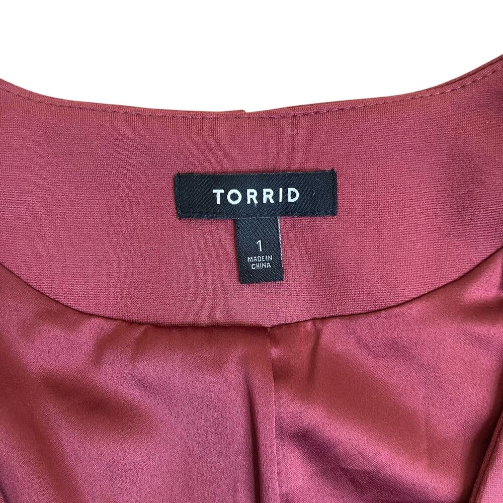 Torrid Sz 1 / 1X Studio Luxe Ponte Vest Maroon Burgundy Tailored Preppy Career - Picture 8 of 15